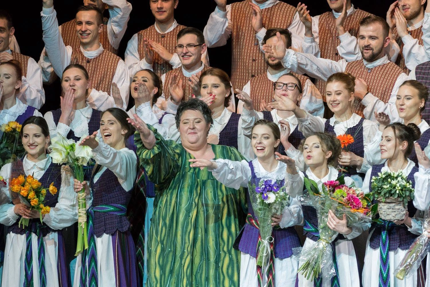 Choras „Jaunystė“ dainų šventėje